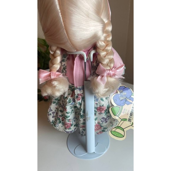 Vintage Precious Moments Doll 3rd Edition Rosa 1994 - Picture 5 of 15